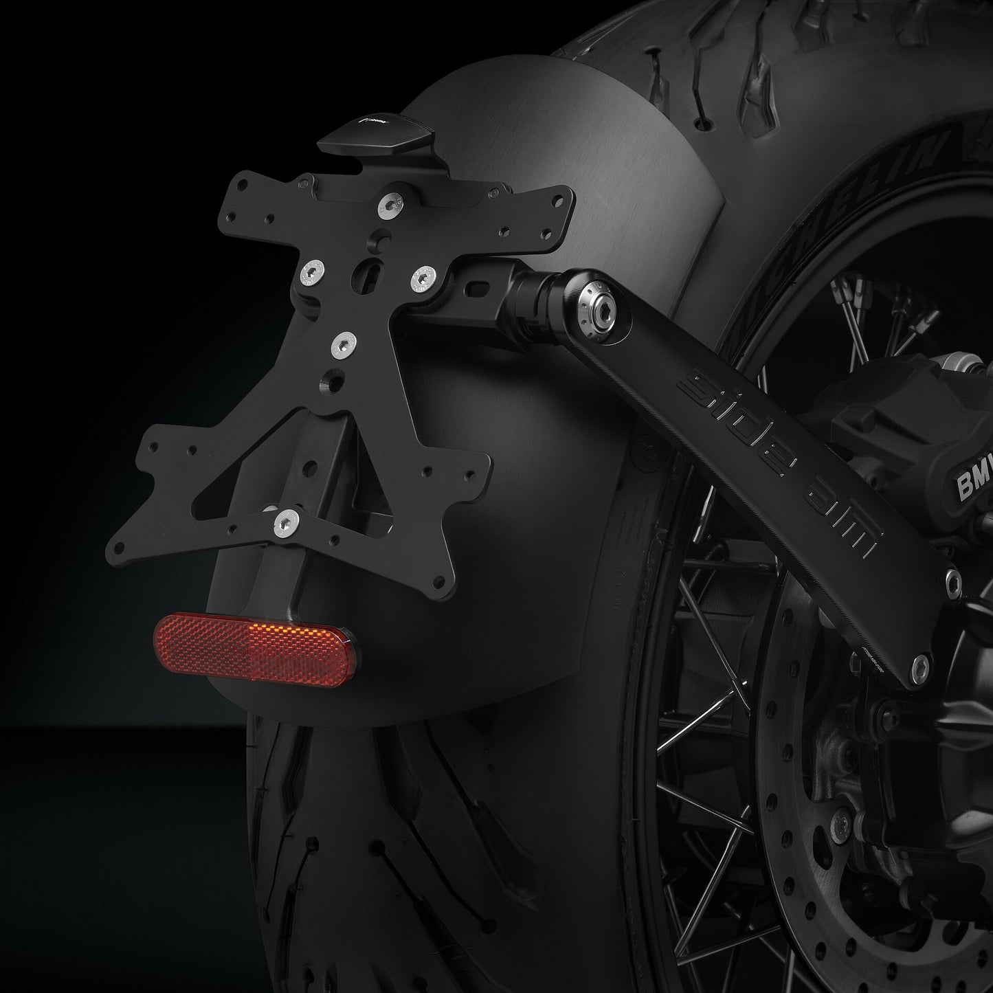 RIZOMA - Plate Holder Armside