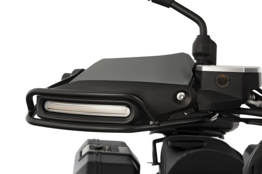 Makina Moto
Lebanon
Wunderlich indicator and hand guard bars R 1300 GS and GS Adventure